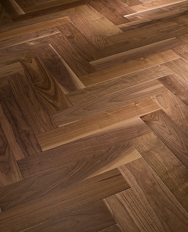 Инженерная доска Ablux Орех Американский  масло Английская елка  15х90х600мм